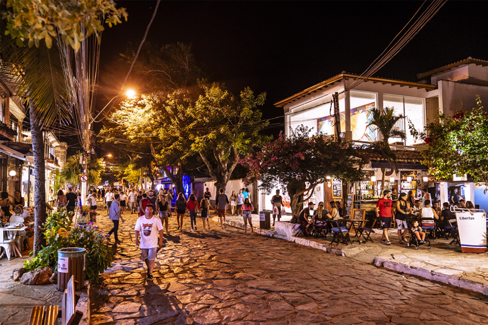 O Que Fazer na Rua das Pedras em Búzios?  Pousada João Fernandes