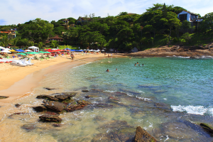 Praia com Crianças: Conheça as 5 Praia de Búzios Para Curtir